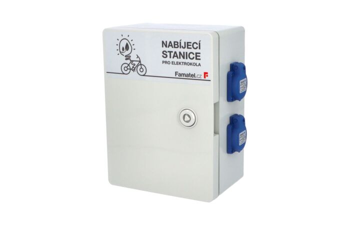 FAMATEL Nabíjecí stabice pr39123 4x230V 16A IP54