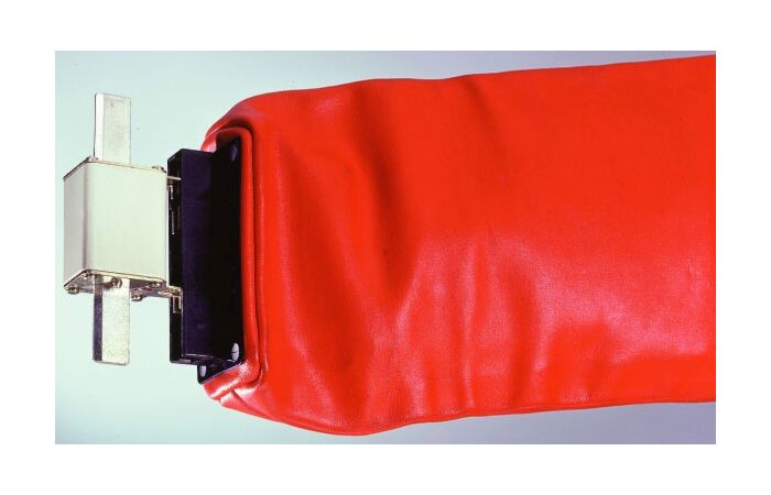 OEZ Držák DPM pojistek s ochranným rukávem