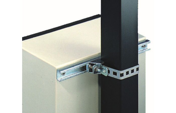 850-903 MASTBEFESTIGUNG F. SYSTEMGEHÄUSE