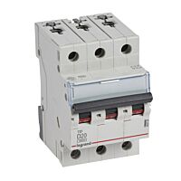 403756 TX3 JISTIČ 3P D20 6000A