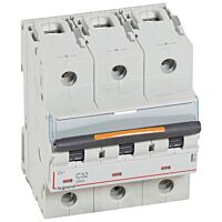 LEGRAND Jistič 32C/3 DX3 409784