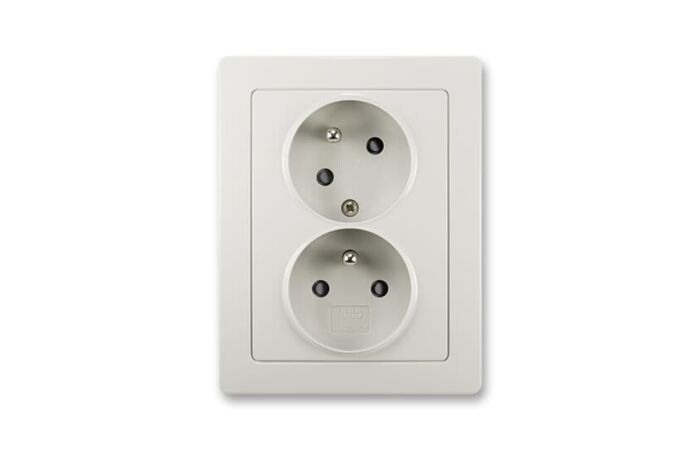 ABB SWING Dvojzásuvka 5513J-C02357 S1 s clonkami, s natočenou dutinou, světle šedá