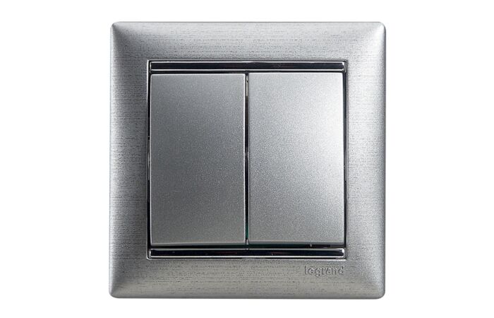 LEGRAND Vypínač VALENA 770105
