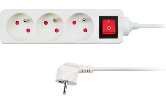 SOLIGHT Přívod prodlužovací 1,5m 3zásuvka 230V/10A s vypínačem IP20 bílá