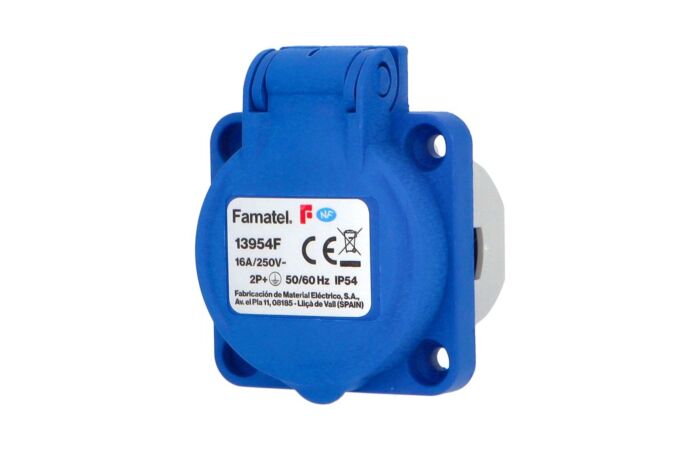FAMATEL Zásuvka 230V/16A IP54 vestavná