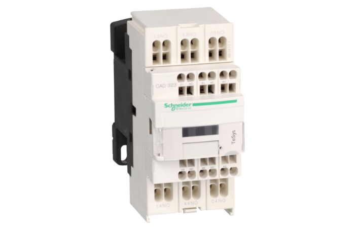 SCHNEIDER Stykač CAD323F7 110VAC