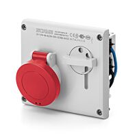 Zásuvka SCAME 32A 3P+N+E 400V IP44 s v.