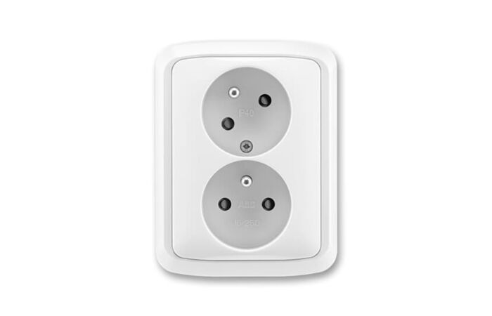 ABB TANGO Dvojzásuvka 5513A-C02357 B s clonkami, s natočenou dutinou, IP40, bílá