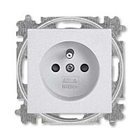 ABB LEVIT Zásuvka 6619H-A06557 03 s clonkami, rozměr 55 x 55 mm, IP40, titanová