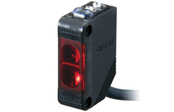 OMRON Snímač E3Z-R81 2M OMI