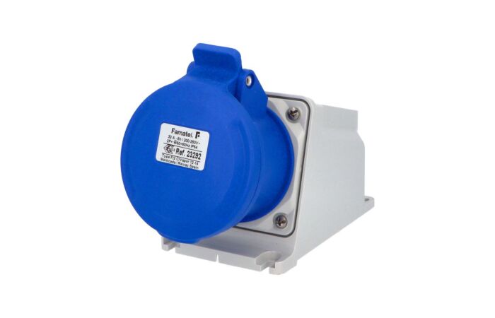 FAMATEL Zásuvka 32A/230V 3-pól IP44 nást.