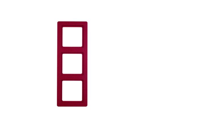 Rámeček 3-násobný, Berker Q.1, červená,