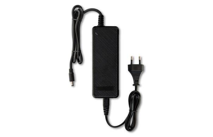 MCLED Napaječ LED 96W 12V/8A IP20