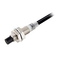 E2EX2MB1T82MOMS Senzor přiblížení, induk