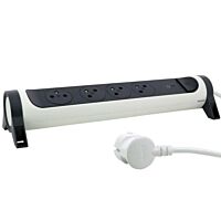 LEGRAND Přívod prodlužovací  1,5m 4zásuvka 230V/16A 4x2P+T otočná s přepěťovou ochranou IP20 černá/bílá