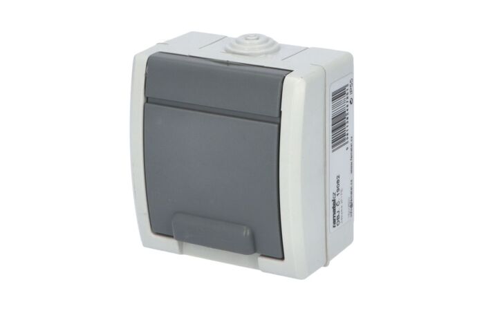 FAMATEL Zásuvka ATLAS 19082 IP55 šedá