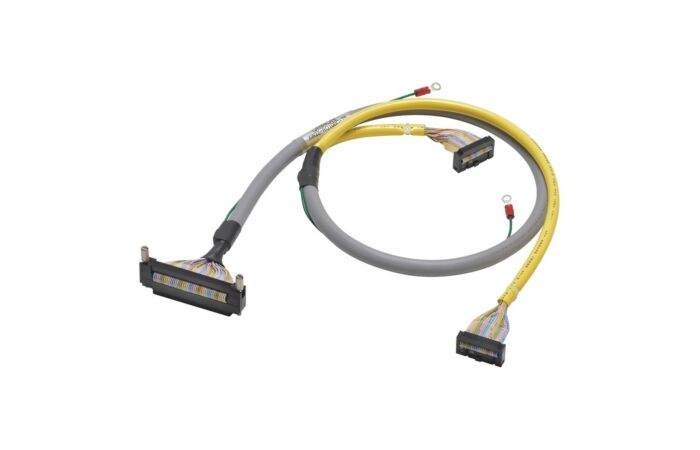 OMRON Produkt I/O připojovací kabel, s připojením stín