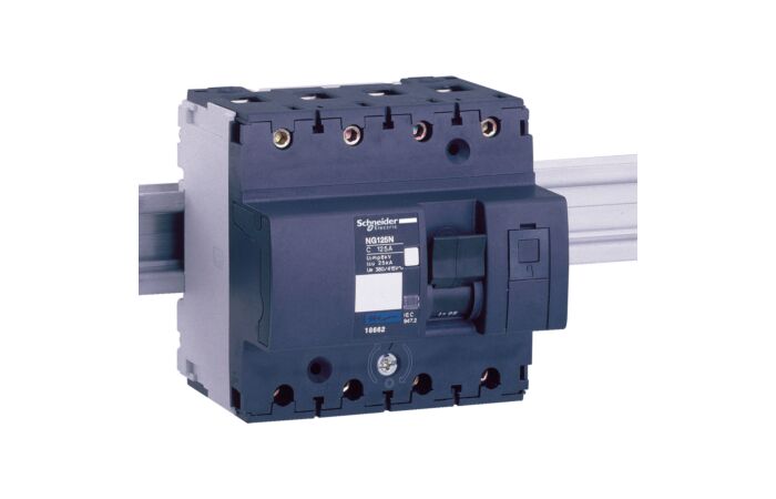 SCHNEIDER 18861 NG125L jistič 4P 32A  D