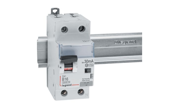 Chránič DX3 KOMB. 1+N B16 30MA A 6KA