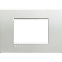 Rámeček BTICINO LNA4803AG HRAN.3M stříbr