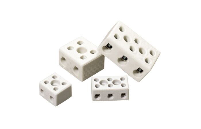 Svorka PT B10-2E 2 pól. porcelánová