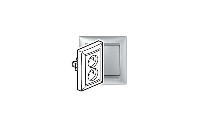 LEGRAND Zásuvka VALENA 770191
