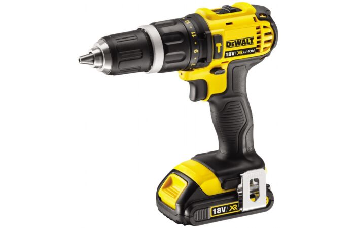 DeWALT  Šroubovák DCD778S2T 2xAKU 18V/1,5Ah kufr T-STAK