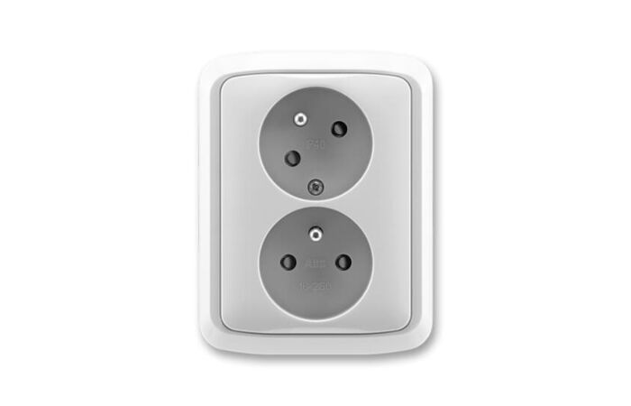 ABB TANGO Dvojzásuvka 5513A-C02357 S, s clonkami, s natočenou dutinou, šedá