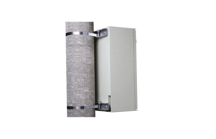 SCHNEIDER Držák NSYSFP600 600mm na sloup