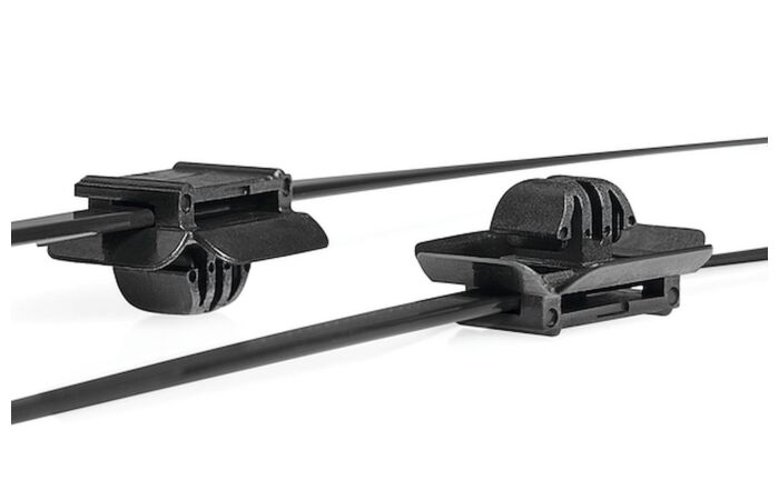 HELLERMANNTYTON Pásek 200x4,6mm stahovací černý s kotevní patkou