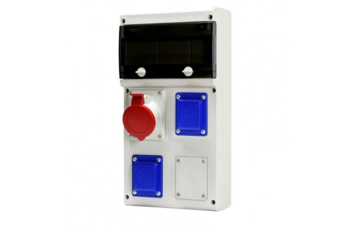 SCAME Skříň 1x32A 5P,2x230V jištěná + chránič FI-40A