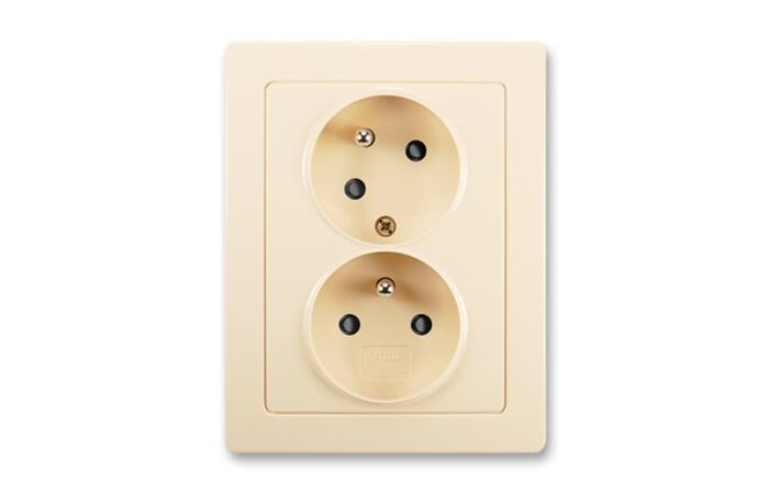 ABB SWING Dvojzásuvka 5513J-C02357 C1 s clonkami, s natočenou dutinou, krémová