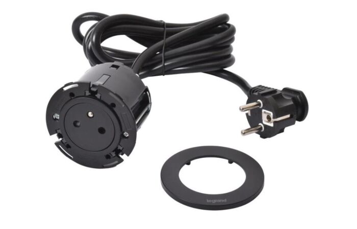 LEGRAND Zásuvka DISQ60 2P+T černá zapuštěná