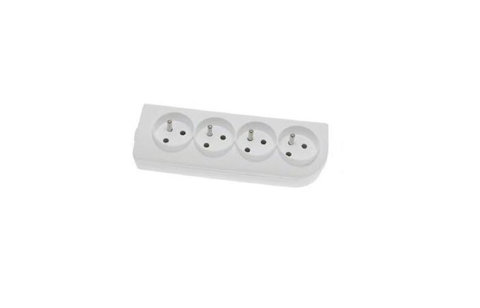 ELGOTECH 4zásuvka GN-40 250V/16A plast otvory pro uchycení IP20 bílá