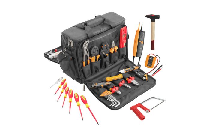 PRO CASE PLUS