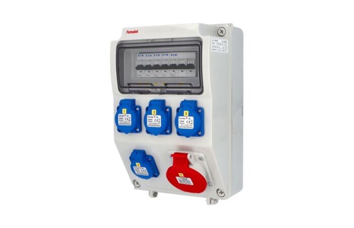 FAMATEL Zásuvková skříň ZSF40100000.0 /3958 IP44