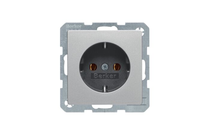 Zásuvka, SCHUKO, 16 A, 250 V ~ se zvýšen