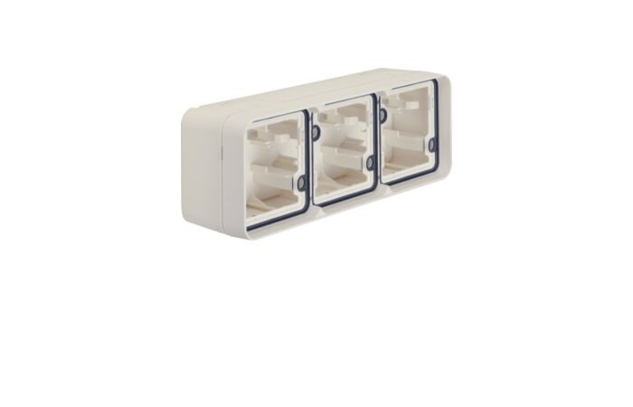 3-násobná krabice s rámem a vývodkou, vo