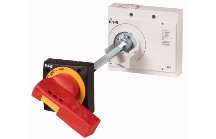 NZM4-XTVDVR-NA Ovl.rukojeť s dveřní spoj