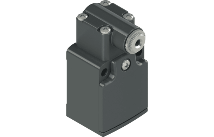 FC338 Koncovy spinac FC338