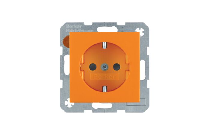 Zásuvka, SCHUKO s dětskou pojistkou, 16