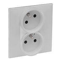 Dvojásuvka NILOE STEP 2x2P+T CL.hliník