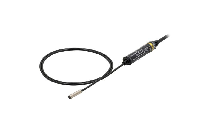OMRON Snímač  E2EC-CR8D1