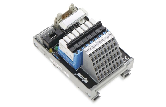 704-5003 8-RE v. INT.24VDC,1CO,10PO v.