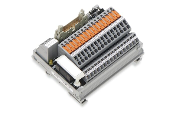 704-2044 16 channels with integrated sta