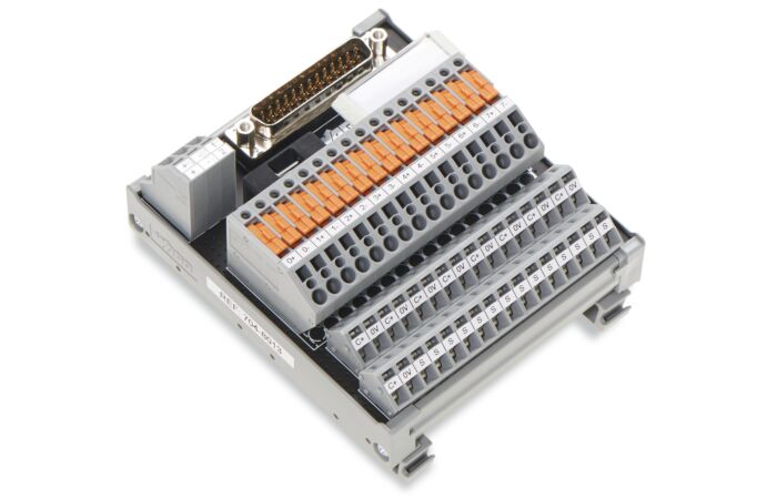 704-8013 8 channels with integrated sepa