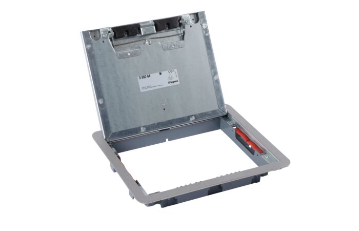 Kryt LEGRAND 88004 12/18M nerez