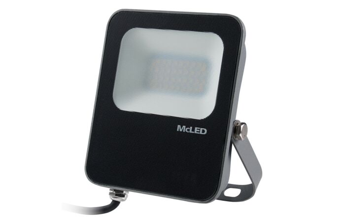 MCLED Svítidlo LED VEGA20 20W 3000K  120 ° reflektor symetrický IP65