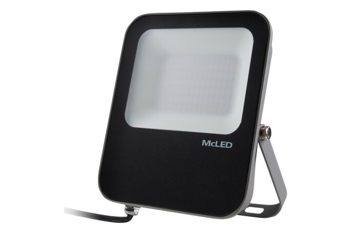 MCLED Svítidlo LED VEGA50 50W 3000K 120 ° reflektor symetrický IP65