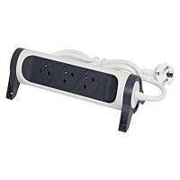 LEGRAND Přívod prodlužovací 1,5m 3zásuvka 230V/16A 3X2P+T otočná IP20 bílá